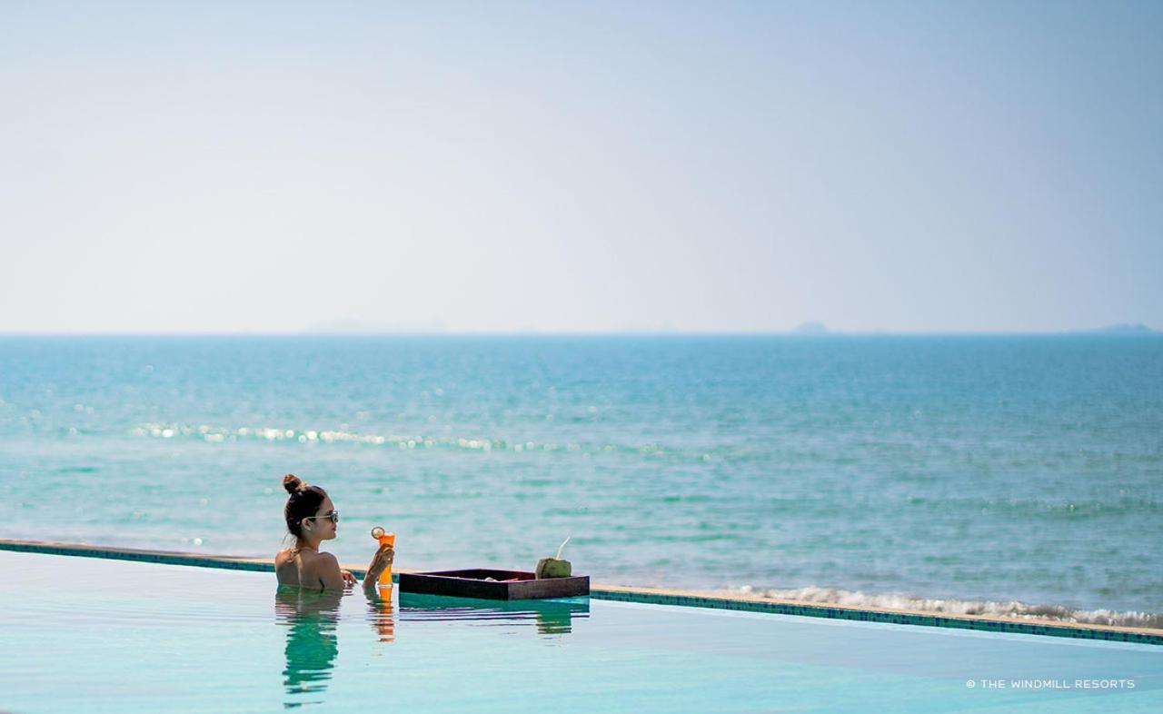 The Windmill Resorts Mālvan 외부 사진