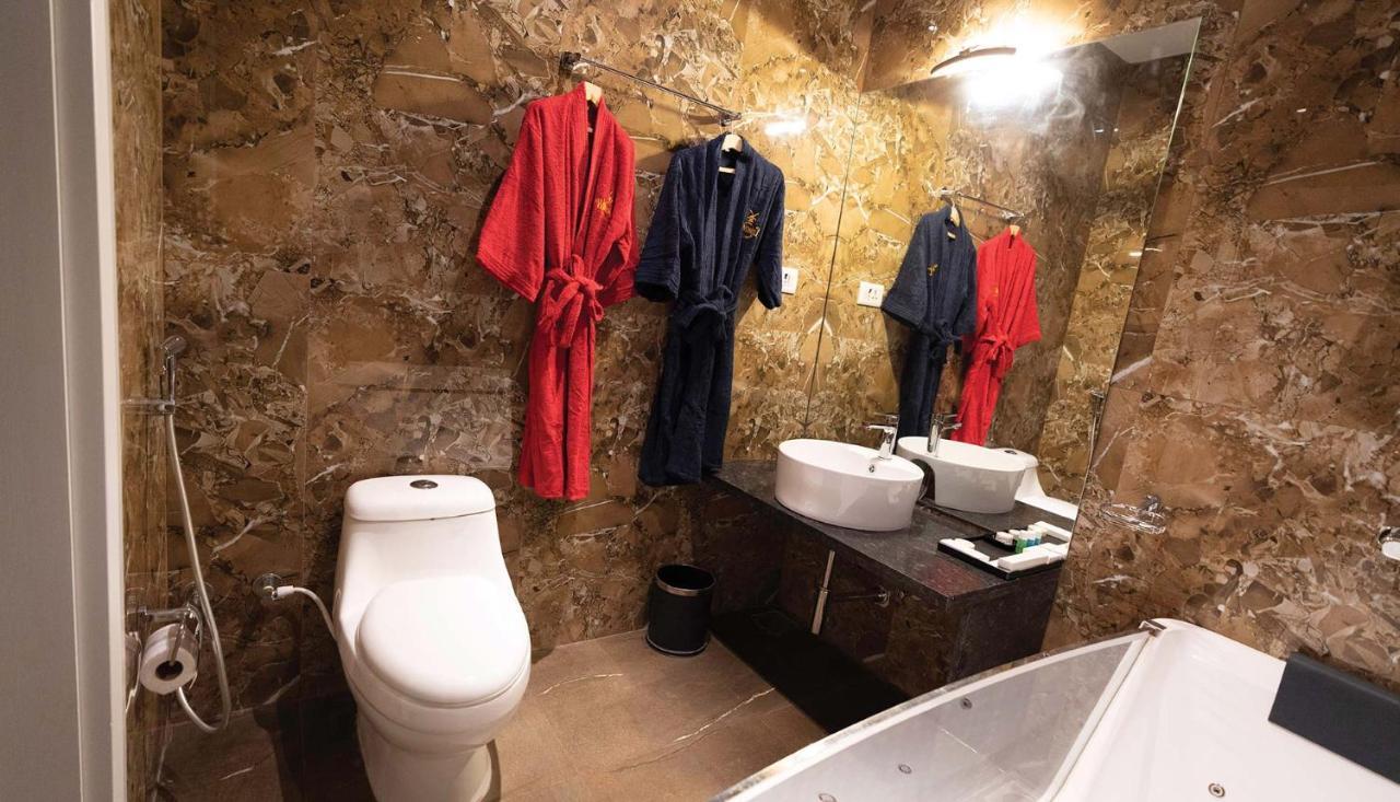 The Windmill Resorts Mālvan 외부 사진